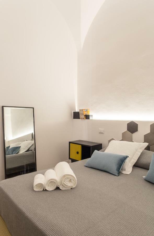 B22 - Comfy Beautiful Loft Apartment Monopoli Exterior photo
